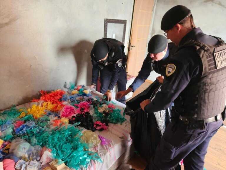 gcm-de-itaquaquecetuba-apreende-12-mil-porcoes-de-drogas-em-operacao