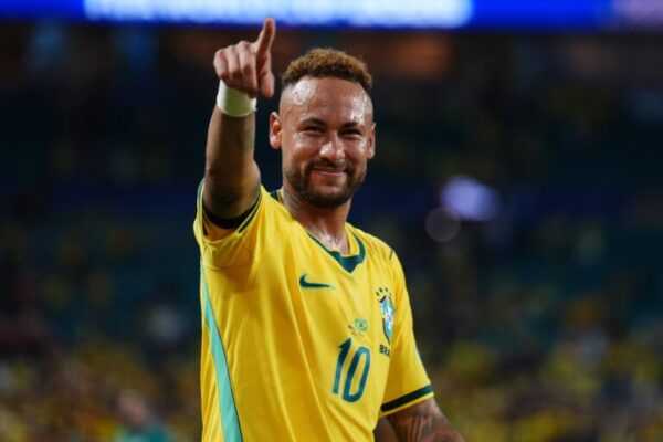 Neymar utiliza mantra de Hamilton depois de estreia na Copa do Mundo neymar-utiliza-mantra-de-hamilton-apos-estreia-na-copa-do-mundo